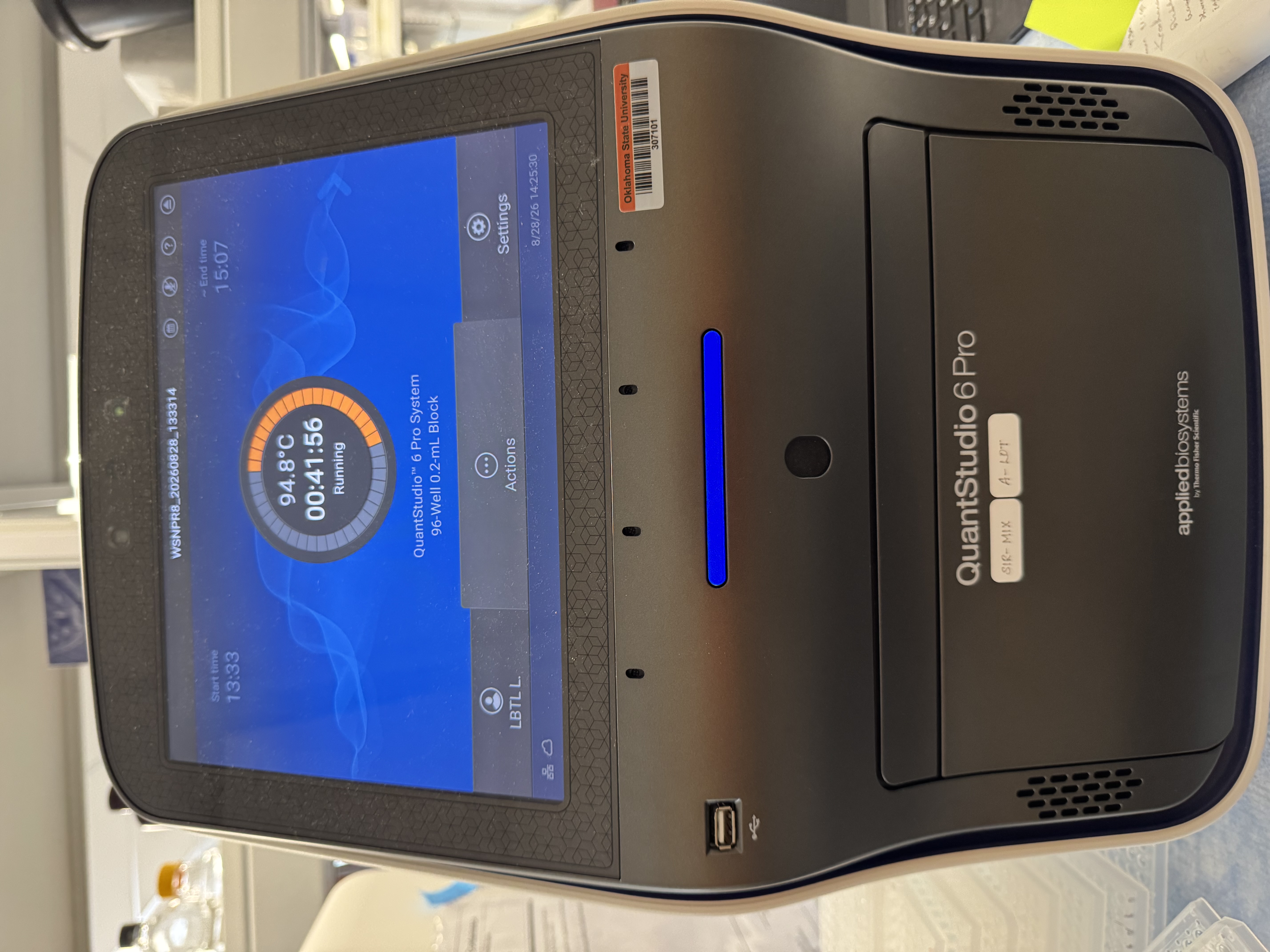 Real-Time PCR QS Quant Studio 6 Pro Real-time PCR by Applied Biosystems